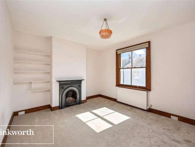 House for sale in Round Hill, Brighton & Hove