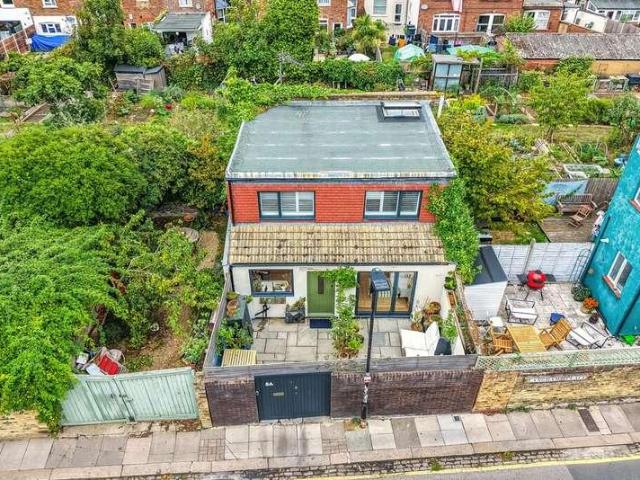 House for sale in Harringay, Greater London