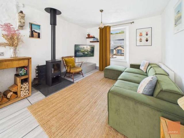 House for sale in Scorrier, Cornwall