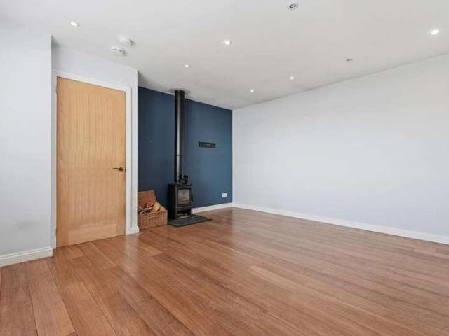 House for sale in Torryburn, Scotland
