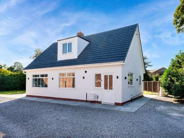 House for sale in Hallcroft, Costhorpe