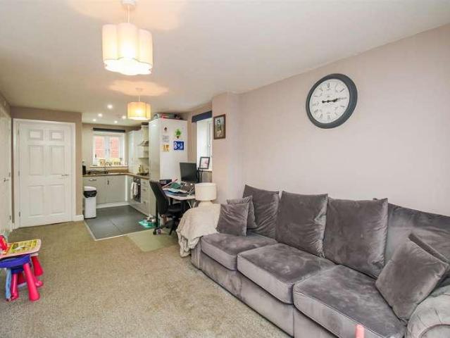 House for sale in Castleford, West Yorkshire