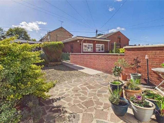 House for sale in Gorse Hill, Swindon