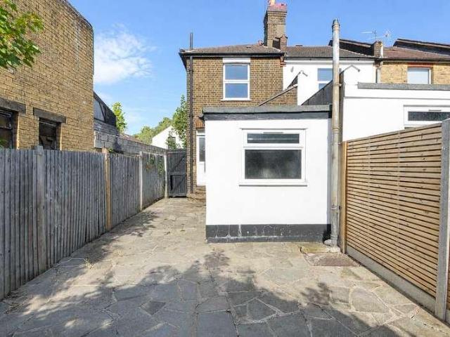 House for sale in London Borough of Croydon, Greater London