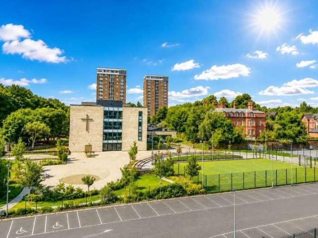 House for sale in Calderstones