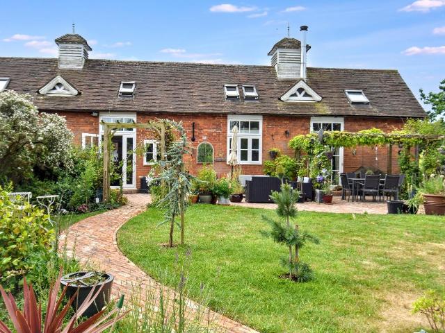 House for sale in Capel, Sandown Park