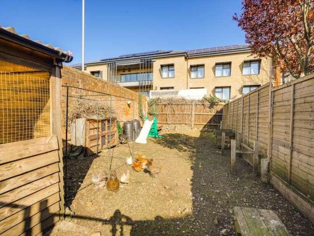 House for sale in Leighton-Linslade, Leighton Buzzard