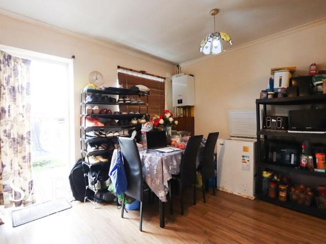 House for sale in London Borough of Ealing, Greenford