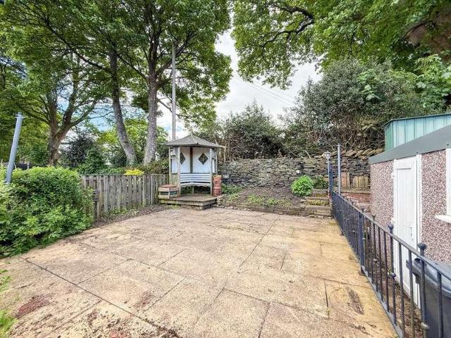 House for sale in Meltham, West Yorkshire