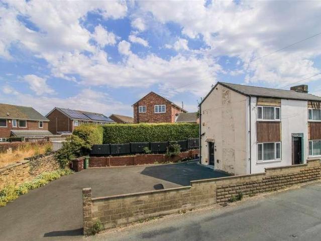 House for sale in Middlestown, West Yorkshire