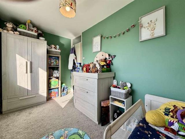House for sale in Low Moor, Bradford