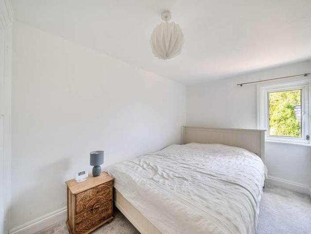 House for sale in Batchworth, Hertfordshire