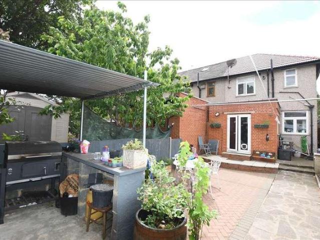 House for sale in Greater London