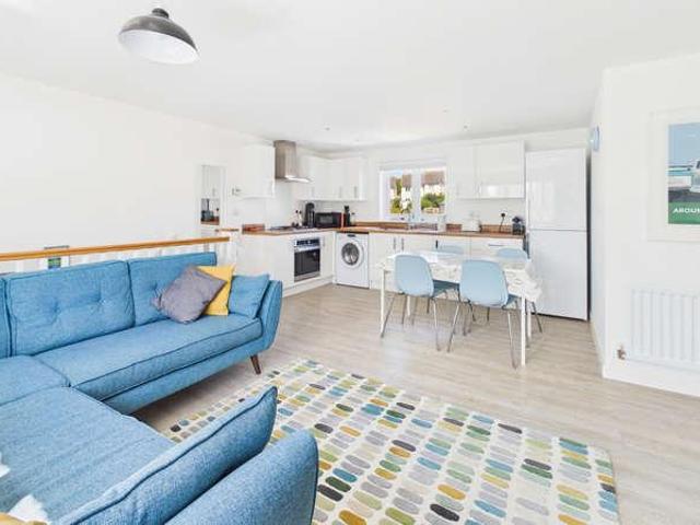 House for sale in Hayle, Cornwall