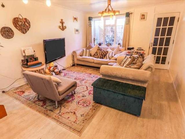 House for sale in Slough