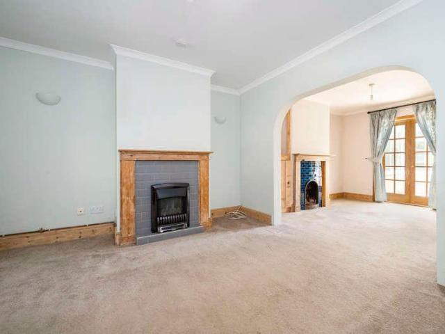 House for sale in Chelmondiston, Suffolk