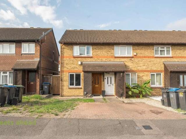 House for sale in London Borough of Croydon, Greater London