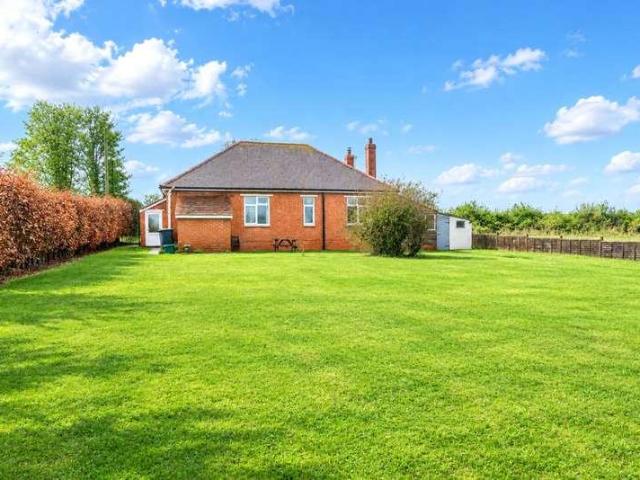 House for sale in Todber