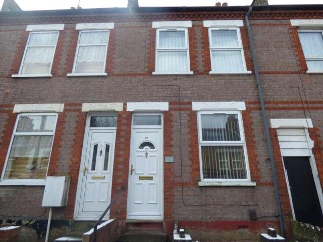 House for sale in Spring Park, Luton