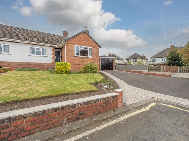 House for sale in Audnam, Amblecote