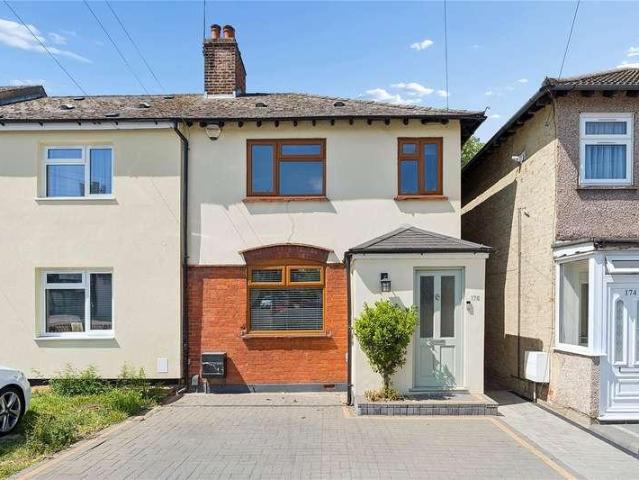 House for sale in Hornchurch, Greater London