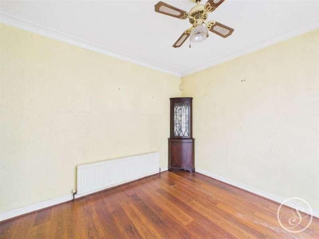 House for sale in Austhorpe, Leeds