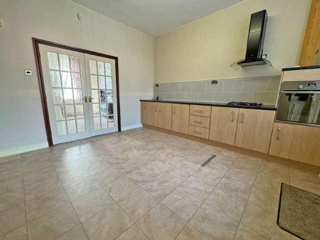 House for sale in Shaw and Crompton, Pendock