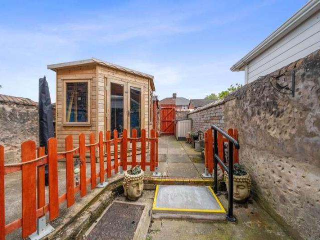 House for sale in Lowton Heath, Wigan