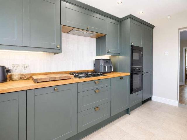 House for sale in Stourbridge, West Midlands