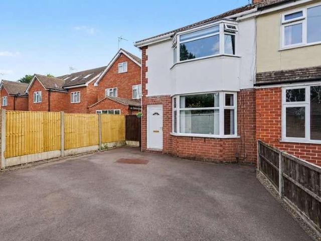 House for sale in Attenborough, East Midlands