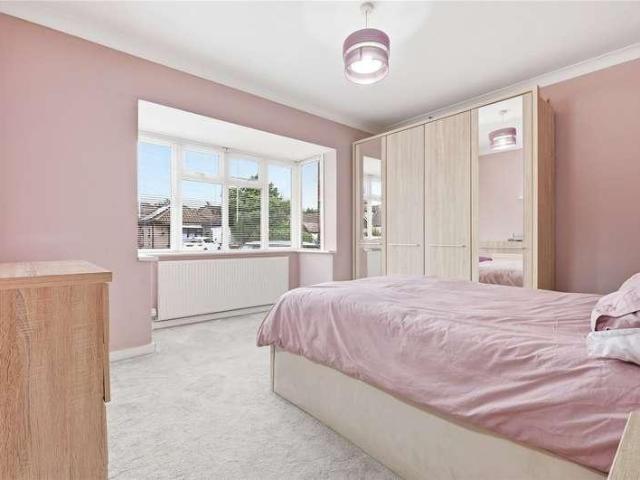 House for sale in Alton Barnes, Essex