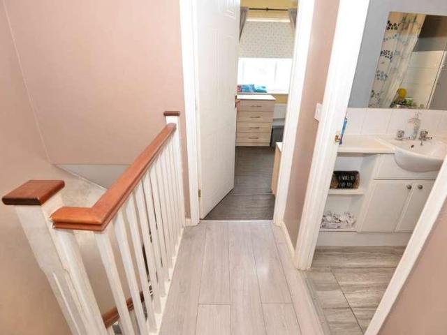 House for sale in Thamesmead, Greater London