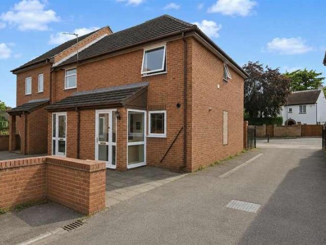 House for sale in Attenborough, East Midlands