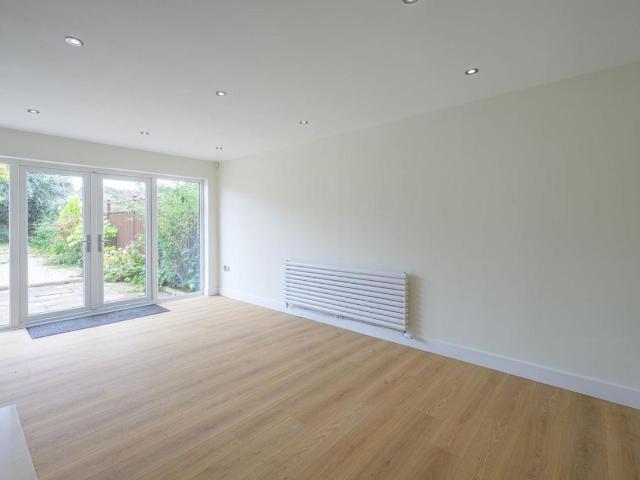 House for sale in Pensnett, West Midlands