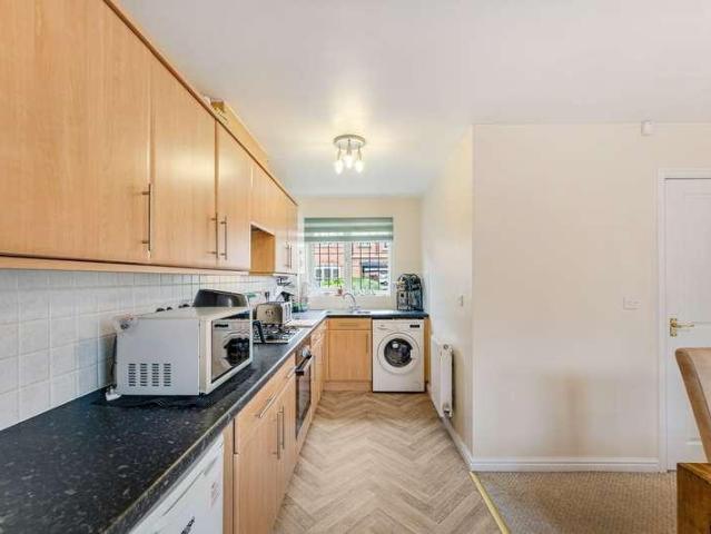 House for sale in Widnes, Upton