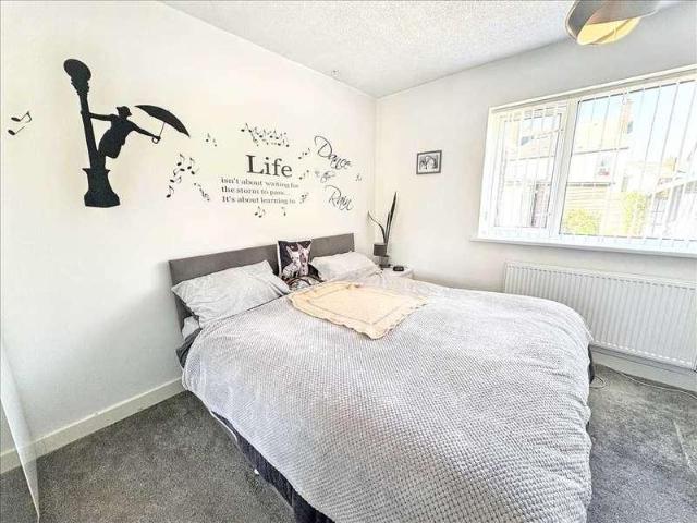 House for sale in Huthwaite, East Midlands