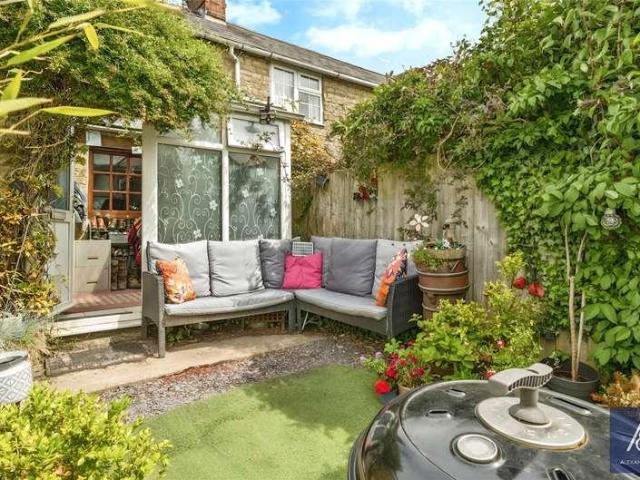 House for sale in Helmdon, Northamptonshire