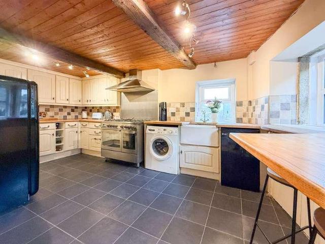 House for sale in Holme Valley, Netherthong