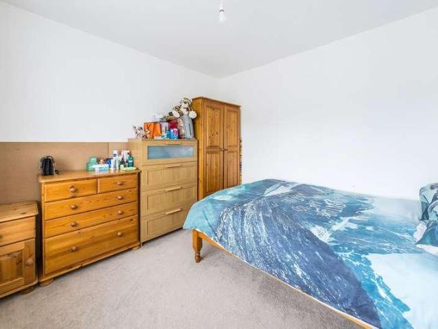 House for sale in Caldecott, Dromore