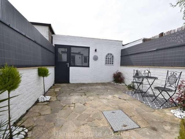 House for sale in Hardway, Middlecroft