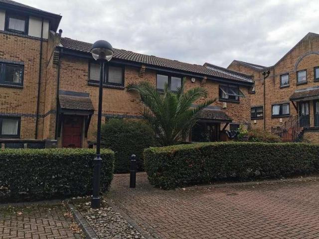 House for sale in Isle Of Dogs, Greater London