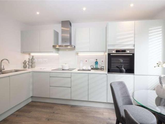 House for sale in Buckler's Park, Crowthorne
