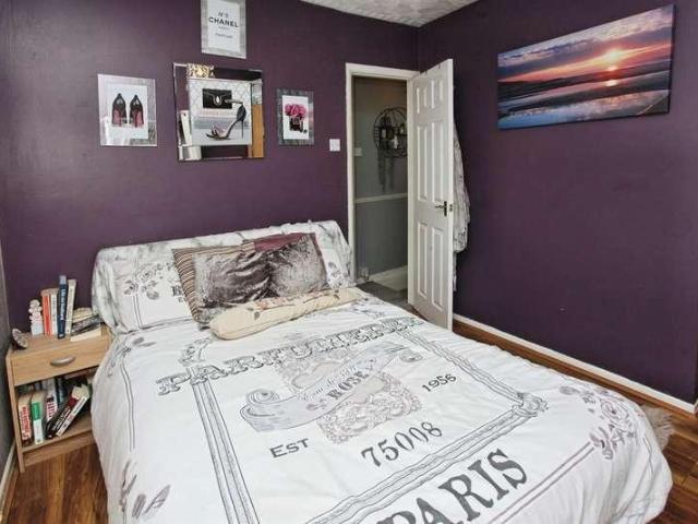 House for sale in Newport, Pantside