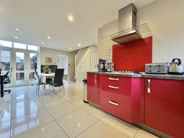 House for sale in Salford Quays, Salford