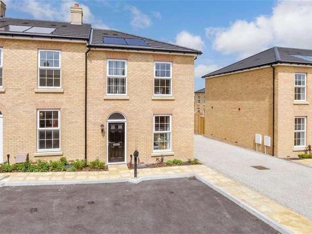 House for sale in Ash, Kent