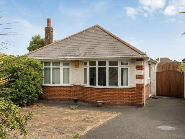 House for sale in Talbot Village, Bournemouth