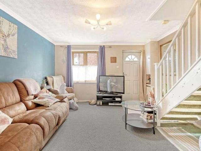 House for sale in Southend-on-sea, Great Wakering