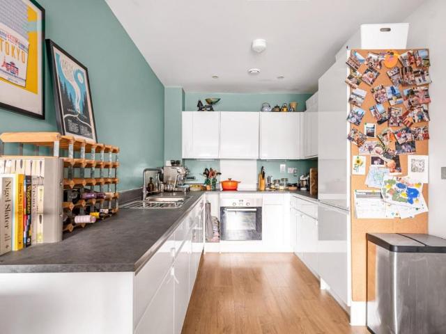 House for sale in Camberwell, Greater London