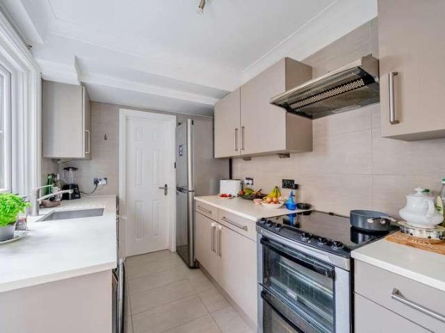 House for sale in Guildford Park, Westborough