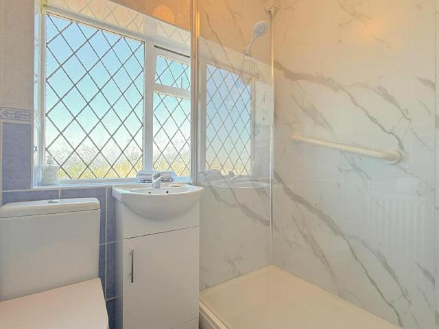 House for sale in Pudsey, West Yorkshire